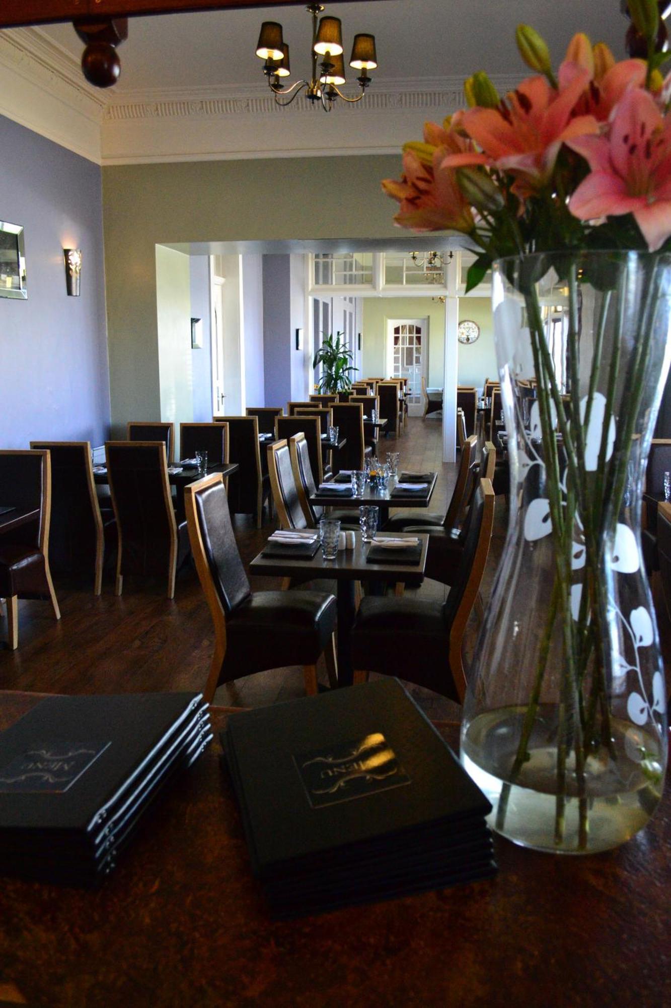 Stotfield Hotel Lossiemouth Exterior photo