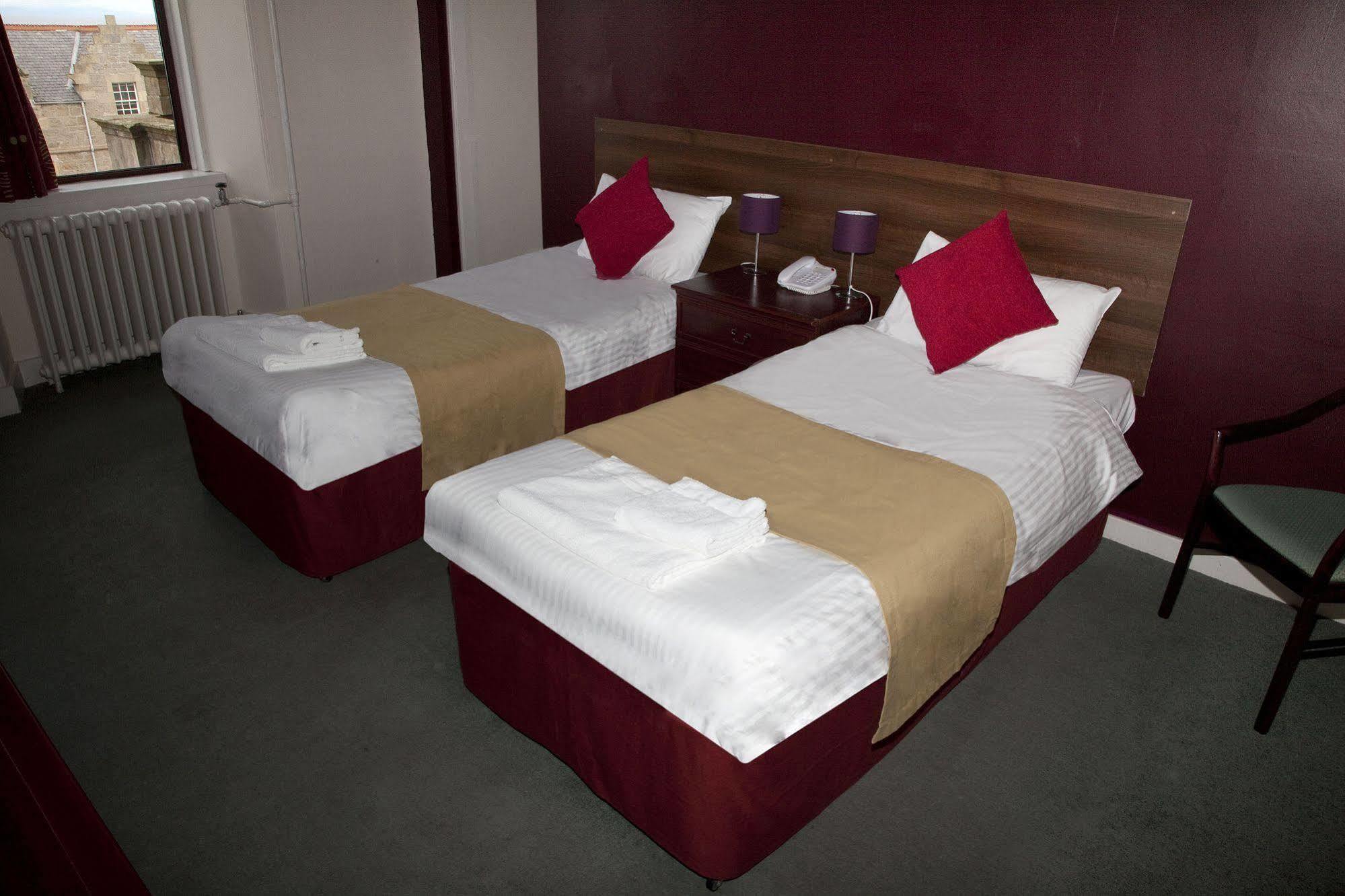 Stotfield Hotel Lossiemouth Exterior photo